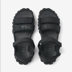 FILA CHUNKY BLACK SANDALS
